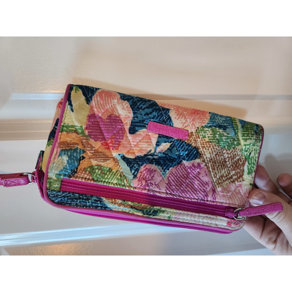Vera Bradley Superbloom Front Zip Wristlet